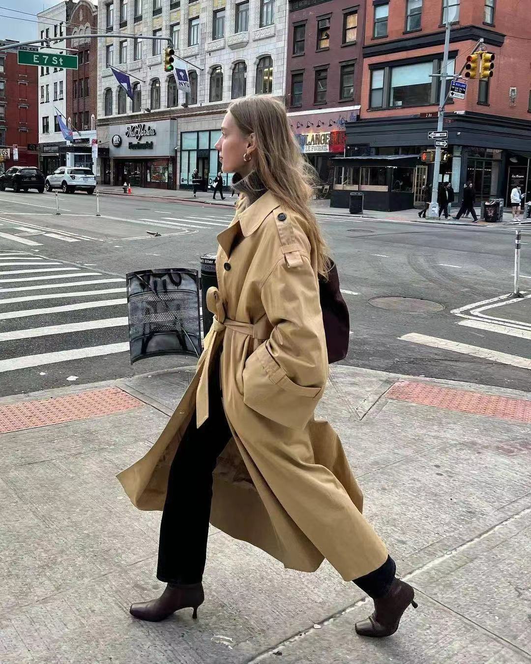 7 Must-Have Trench Coat for Fall 2024: Top Styles and Outfit Ideas