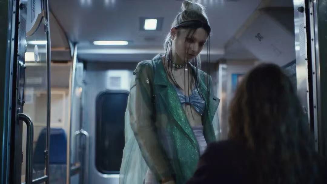 These 'Euphoria' Jules Outfits Will Transform You into a Fairy ...