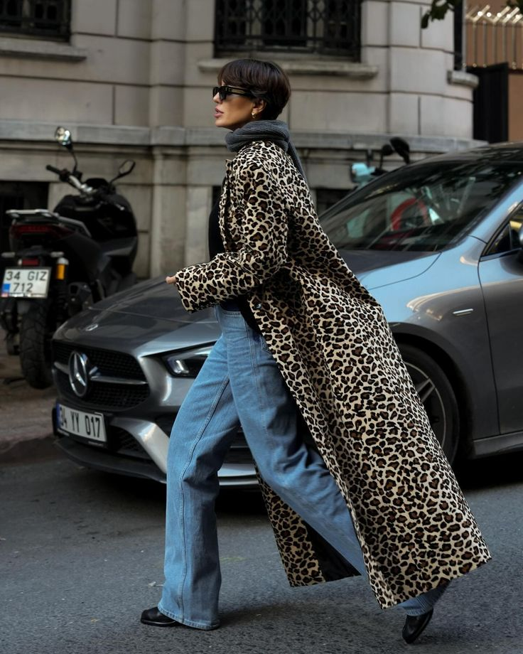 How to Style a Leopard Print Jacket - Toptrends Guide